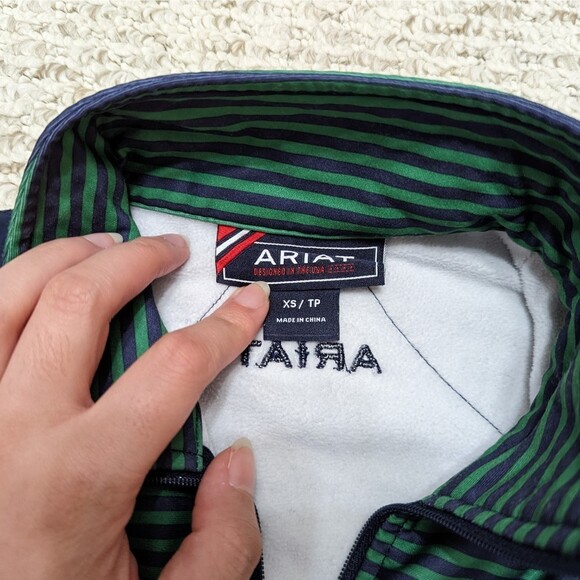 Ariat Women's Size XS Long Sleeve Fleece-lined 1/4 Zip Pullover Sweater - Picture 3 of 4